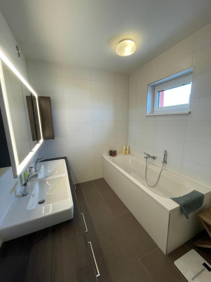 Penthouse Wohnung Am Radweg Mit Dachterasse Waidhofen an der Thaya Exterior foto